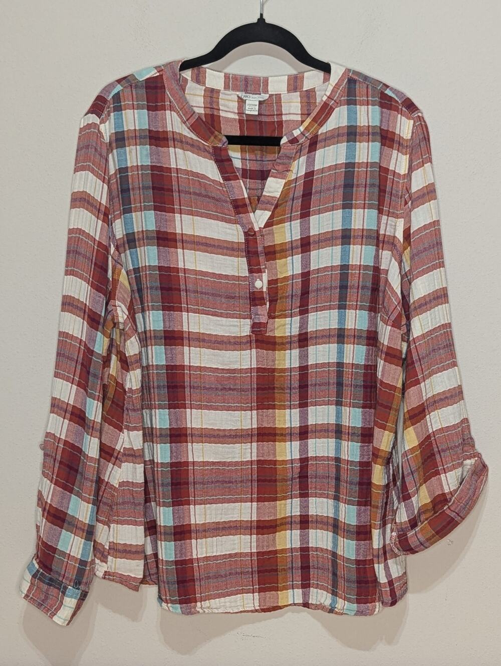 Cato Red Plaid Adjustable 3/4 to Long Sleeve V-Neck 1/4 Button Shirt Size 22/24W